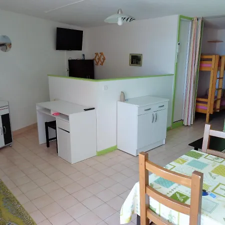 Studio Avec Climatisation, Pkg, Piscine, Plage Direct Appartamento Sète
