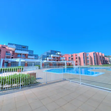 Studio Avec Climatisation, Pkg, Piscine, Plage Direct * Sète