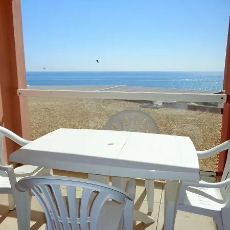 Studio Avec Climatisation, Pkg, Piscine, Plage Direct *