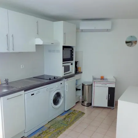 Studio Avec Climatisation, Pkg, Piscine, Plage Direct Sète